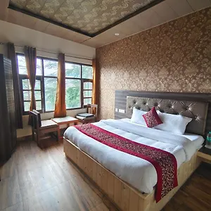 Magic Stays - Royale - Free Pickup From Railway Station Hotel